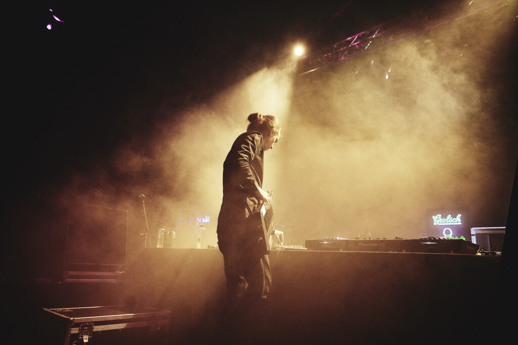 Video Premiere: Axel Thesleff – Find My Way