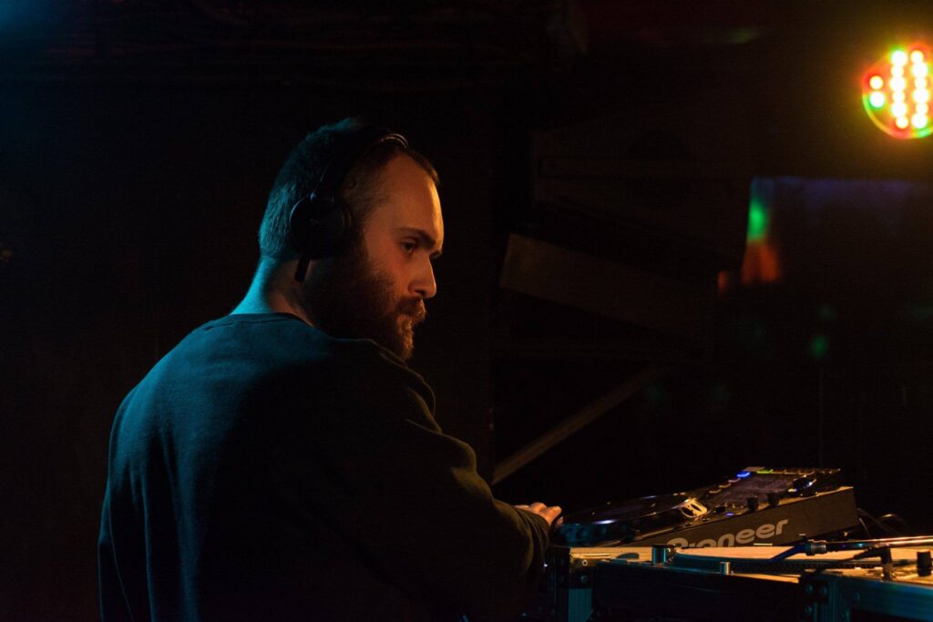 Strictly 140 Guest Mix 037 – Nights