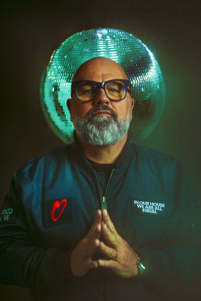Simon Dunmore Is Celebrating 30 Years In The Music Industry