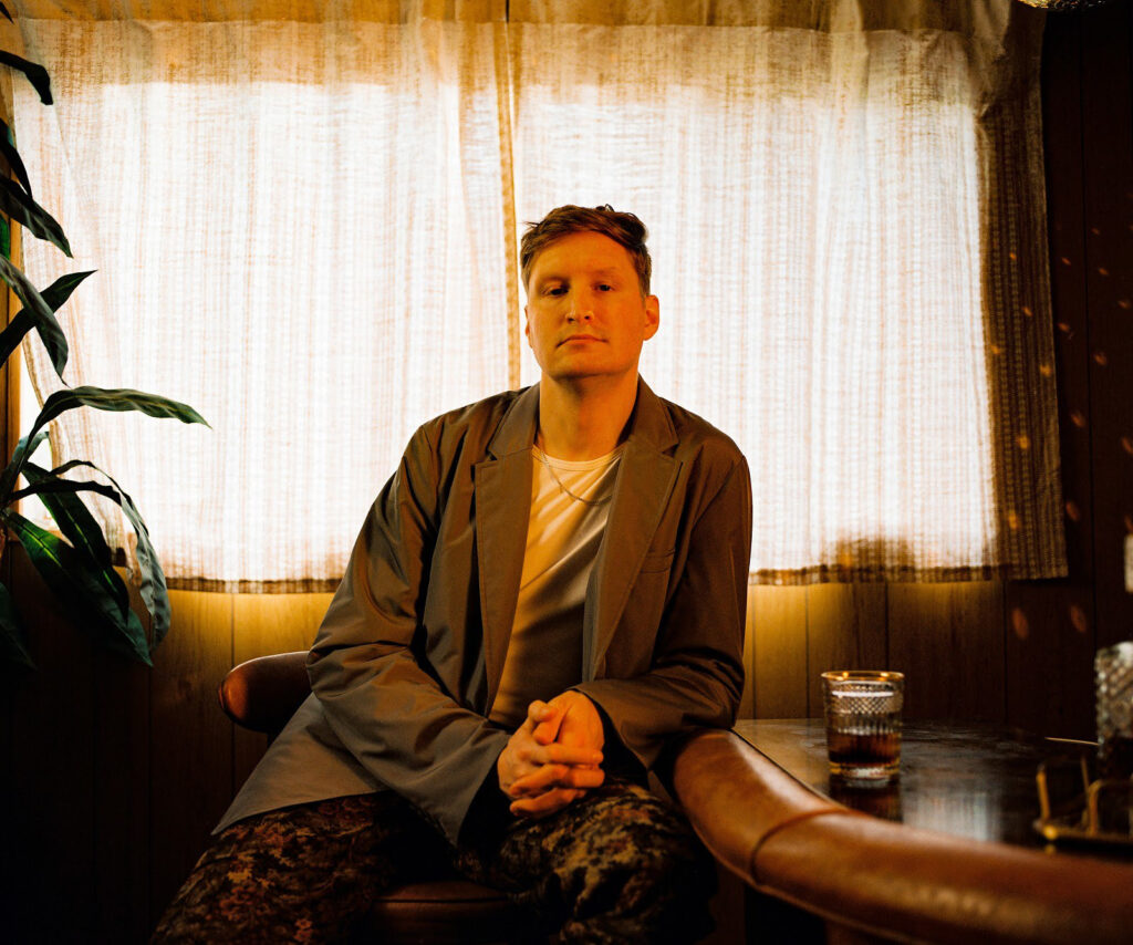 Amtrac Blends Indie Rock & Melodic House Music On New Album ‘Oddyssey’