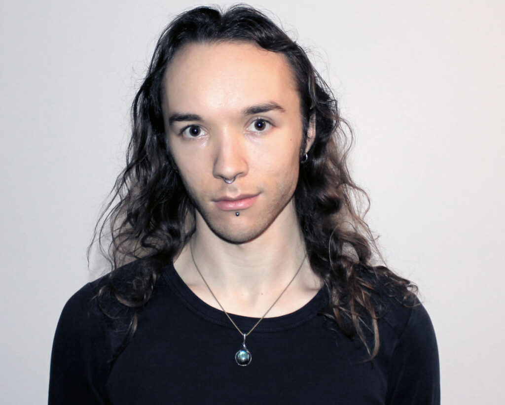 Premiere: Au5 Prepares For LP Release With Title Track “Divinorum”