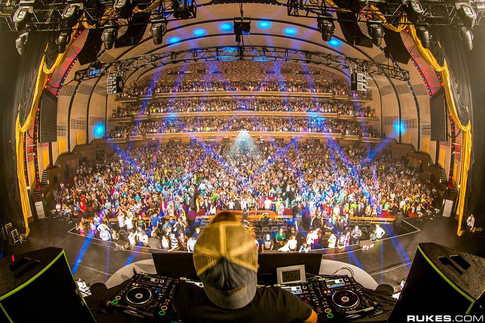 Event Recap: Avicii at The Iconic New York Venue Radio City Music Hall