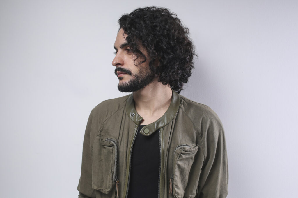 How To Use To The Elektron Digitone: DAVI Shares His Secrets To Using This Groove Box