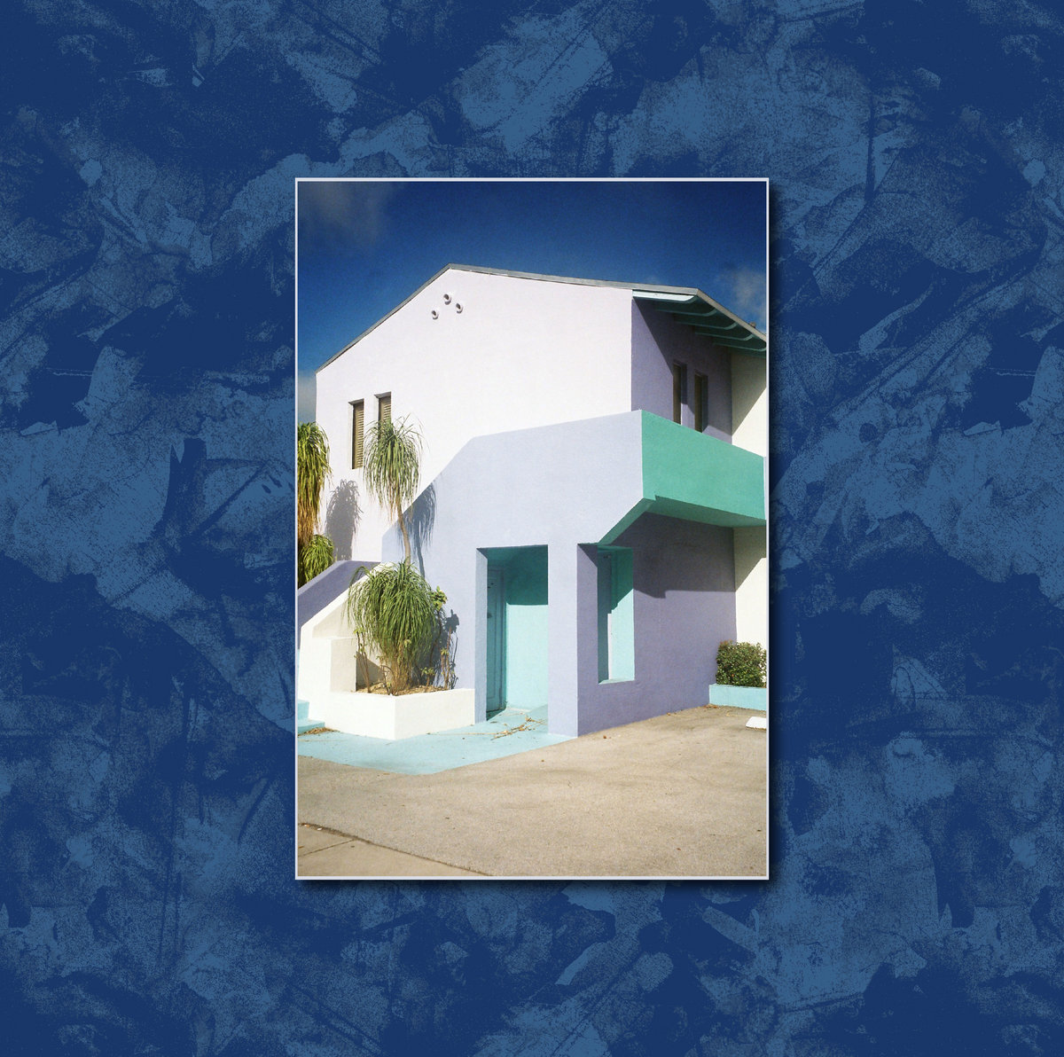 Album Review: DJ Python – Mas Amable