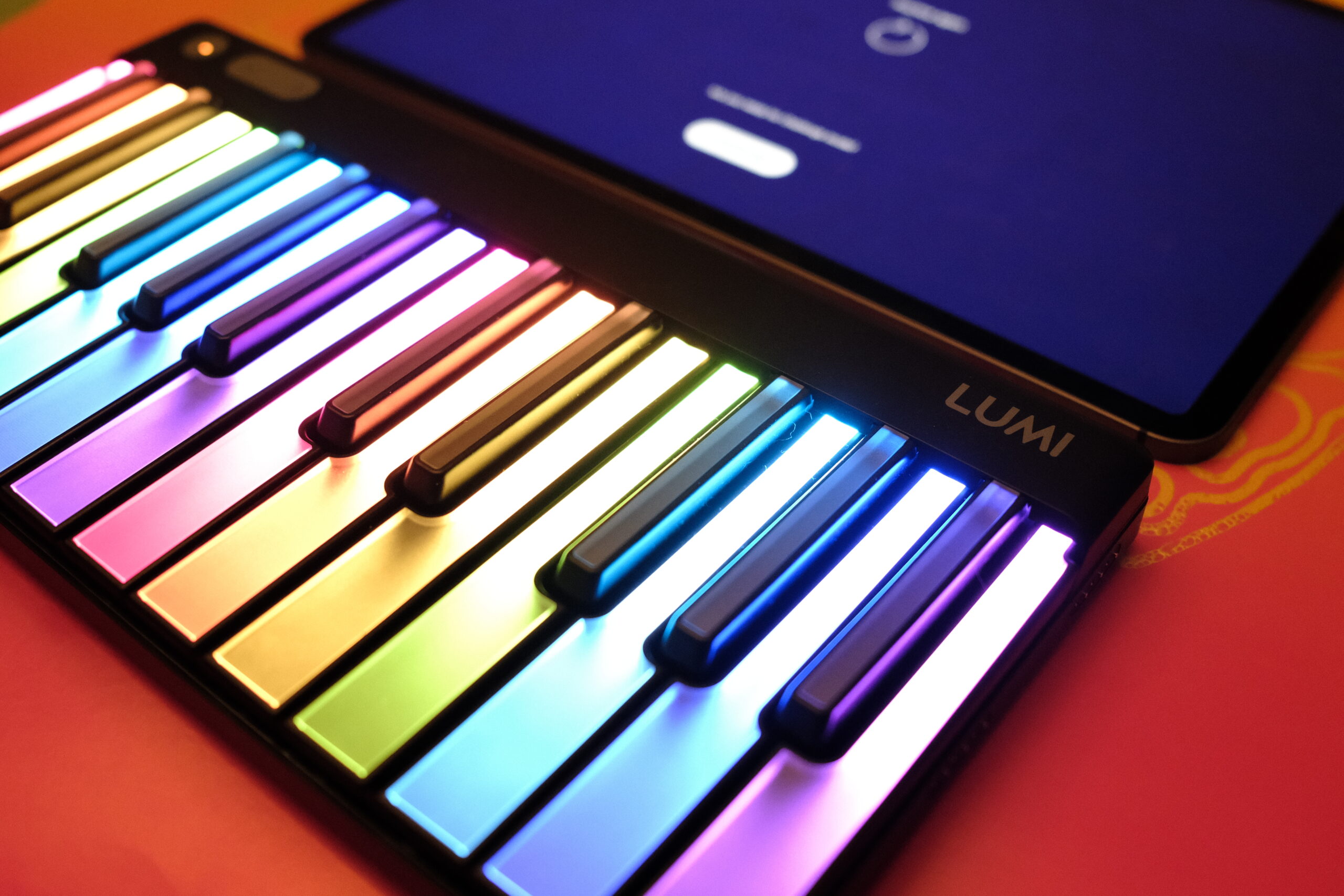 Learn Piano In 21 Days With LUMI