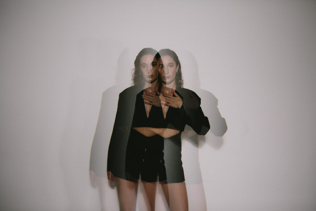 EP Review: Elkka – Harmonic Frequencies [Technicolour]