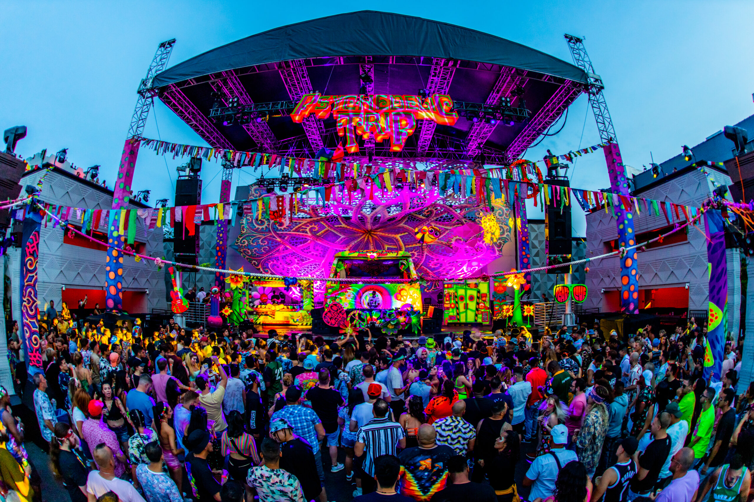 Event Review: elrow Returns to NYC for Psyrowdelic Festival