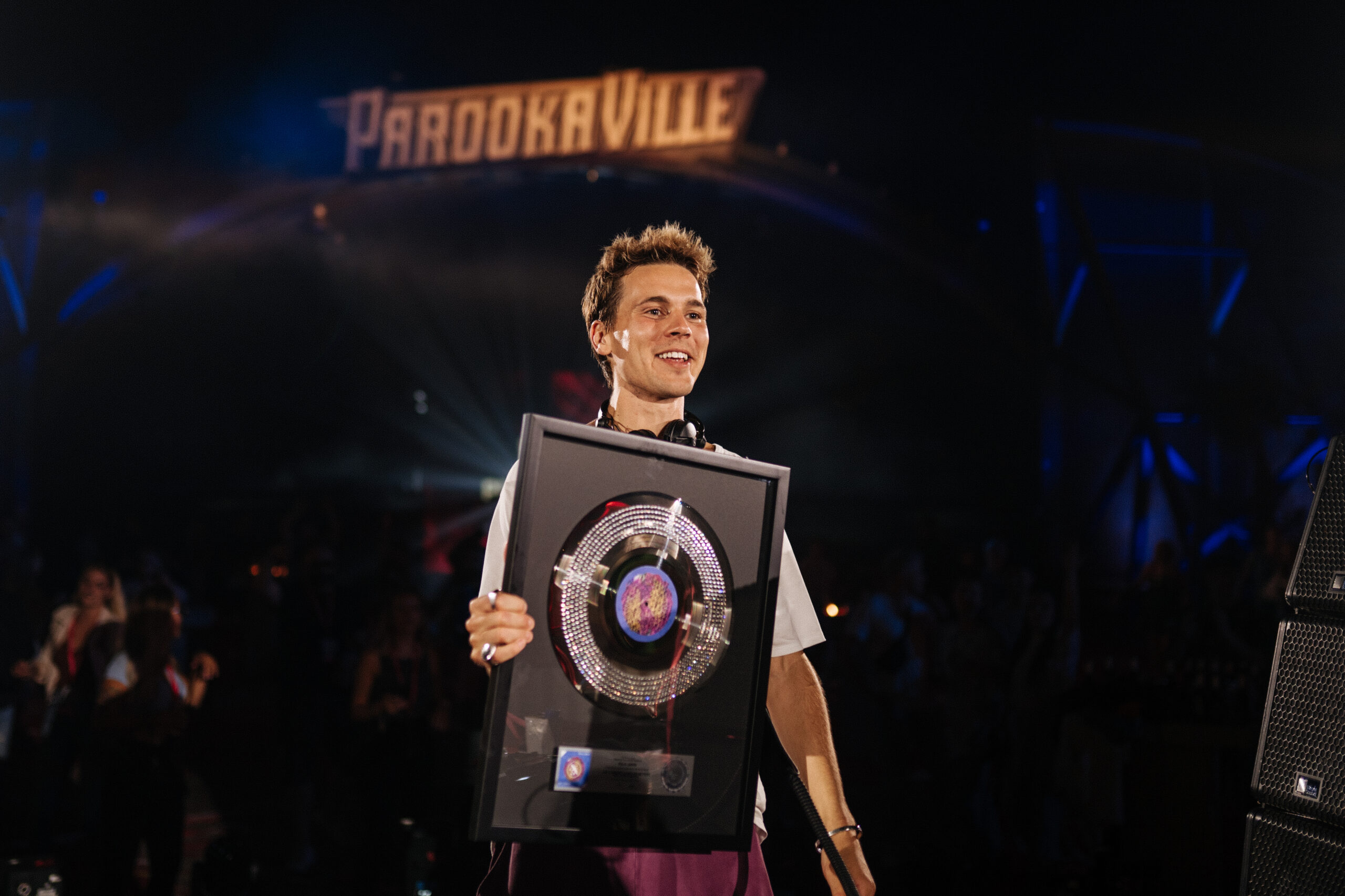 A Day Of Quarantine With Felix Jaehn