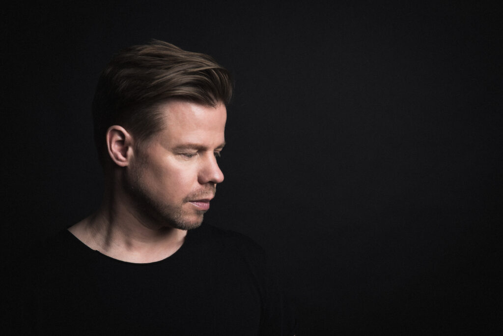 The Director’s Cut: FERR (Ferry Corsten) – As Above So Below
