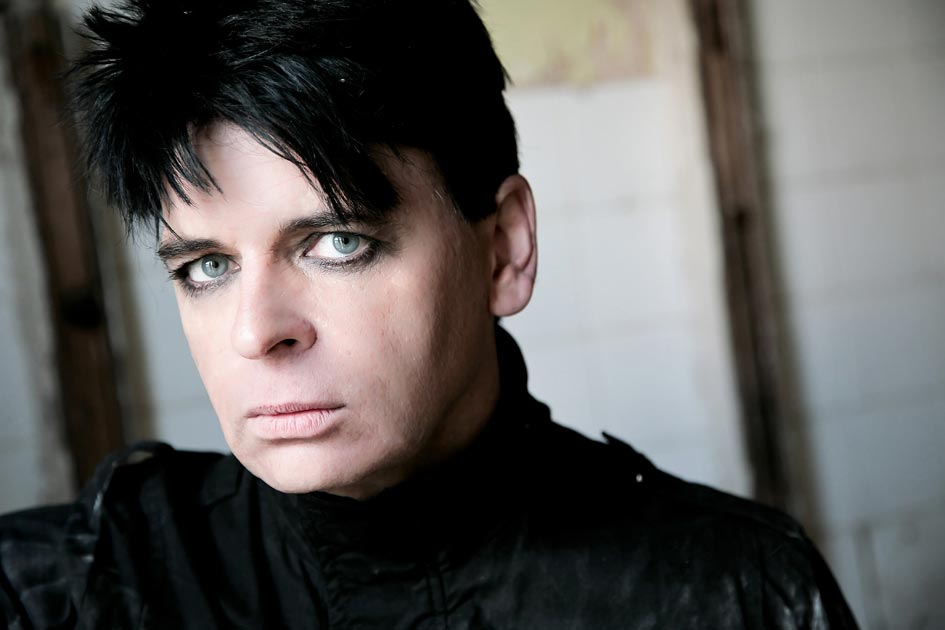 Gary Numan: Musicman. Dangerman. Familyman.
