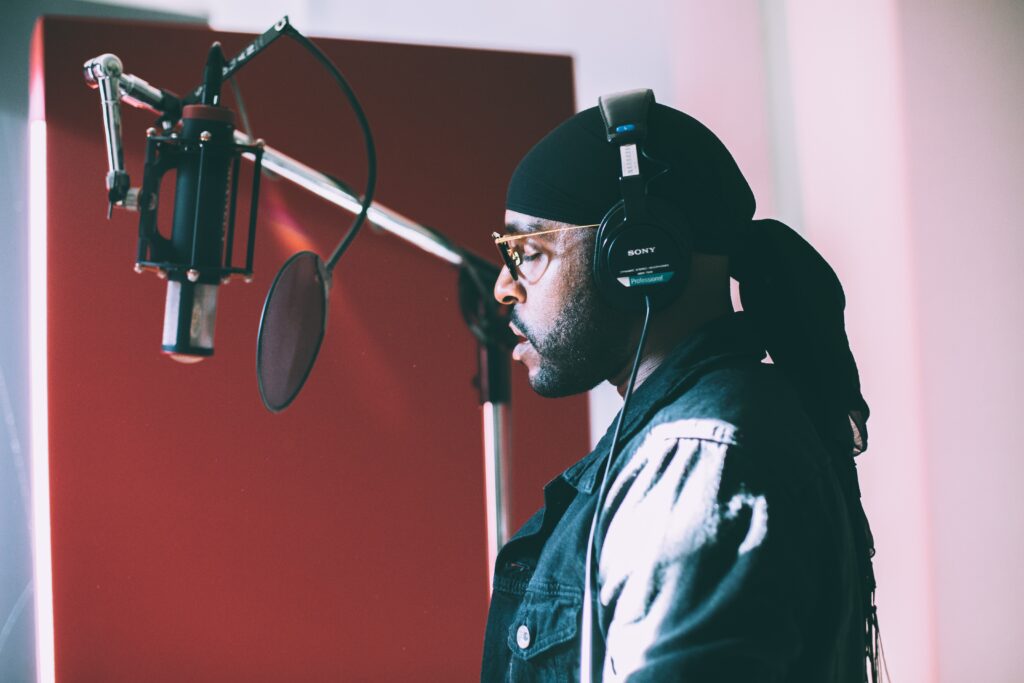 Good Singing Microphones: The Best Vocal Mics In 2022