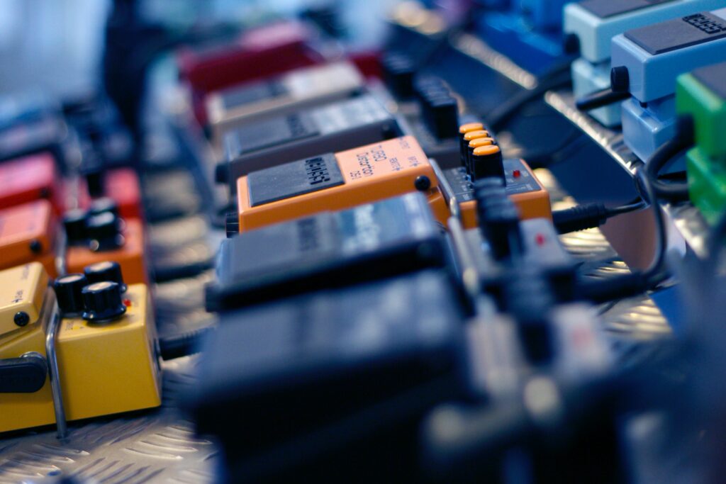 Using Guitar Pedals On Your Analog Gear: The Best Effect Pedals For Synths