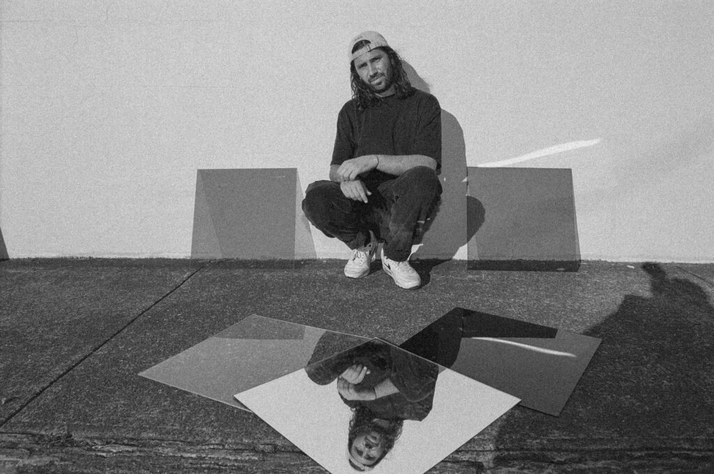 Premiere: Human Movement – Rude Boi