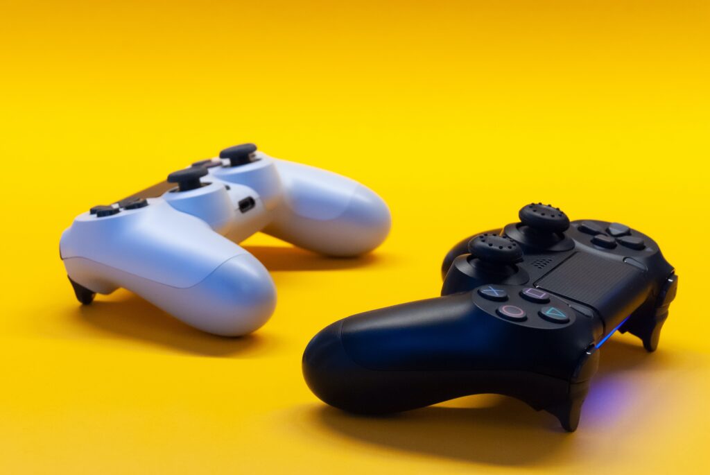 Shopify Print on Demand for Gamers: Leveling Up Your Wardrobe