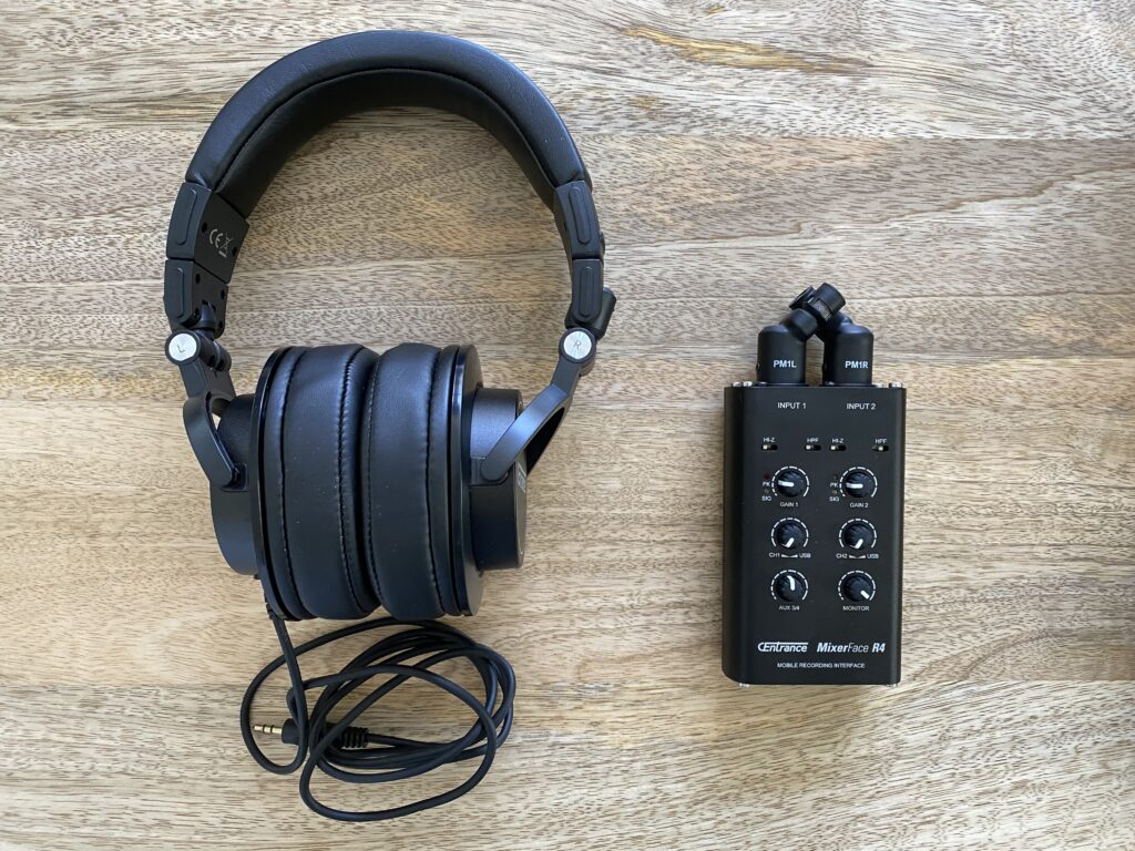 CEntrance’s MixerFace R4 – The Perfect Portable Mixer For Your Mobile Device or Laptop