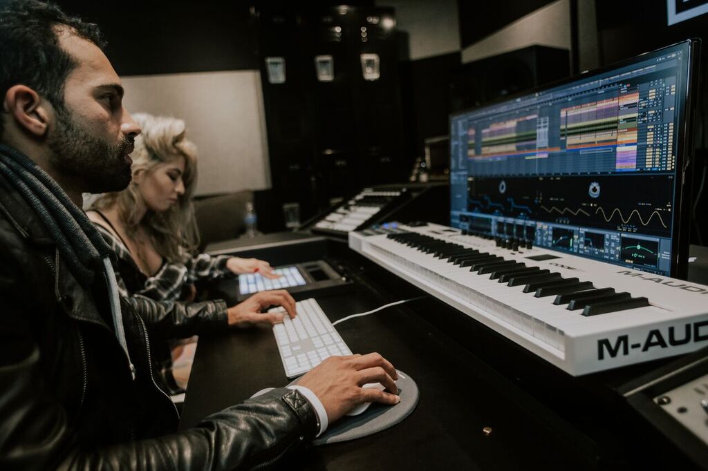 Spotlight Contest: Win Full Scholarship To Year-Long IO Music Academy Course + Ableton Live 10