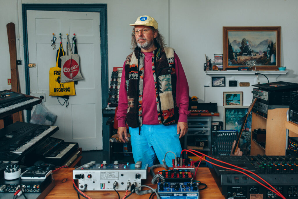 Premiere: Ulrich Schnauss & John Tye Share Sublime Ambient Cut ‘Orange Cascade’ From Upcoming Lo Recordings Compilation