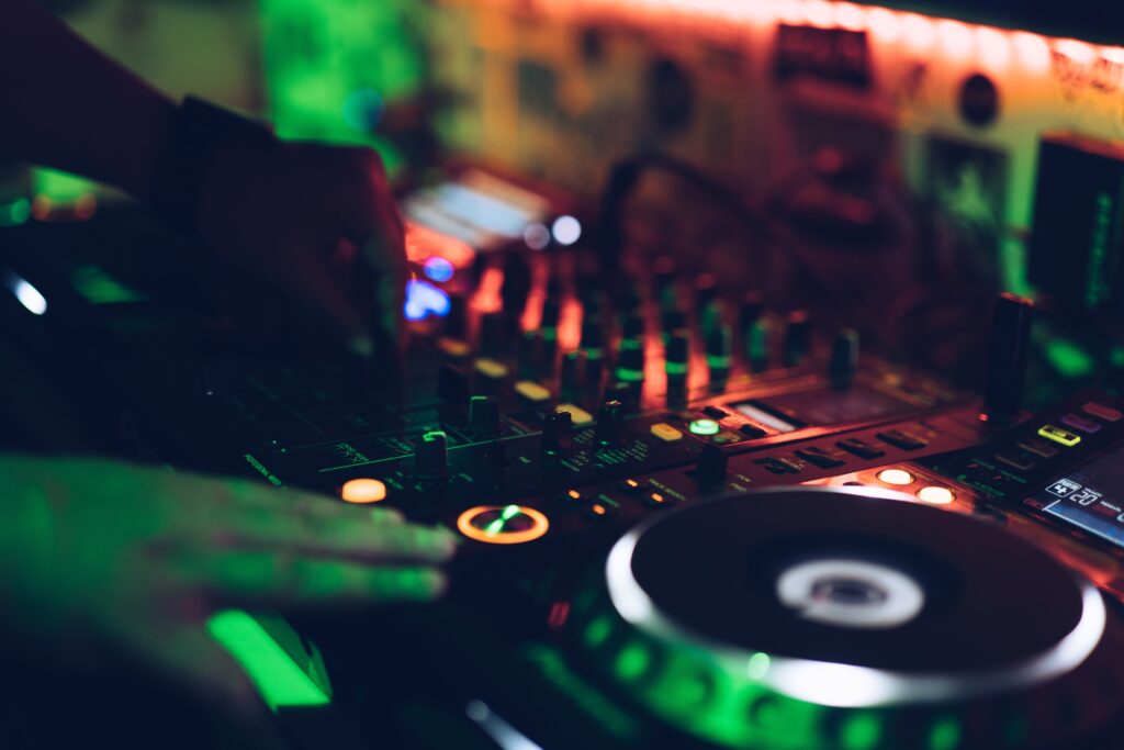 OP-ED: What Makes A Great DJ Is Still The Same As It Ever Was