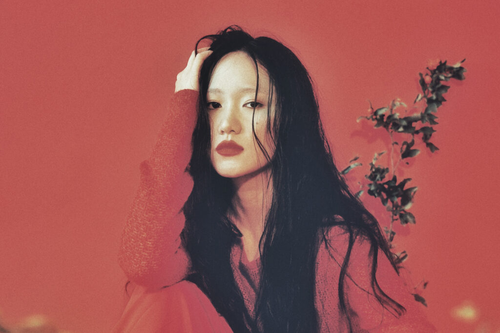 Album Review: Li Yilei – 之 / OF