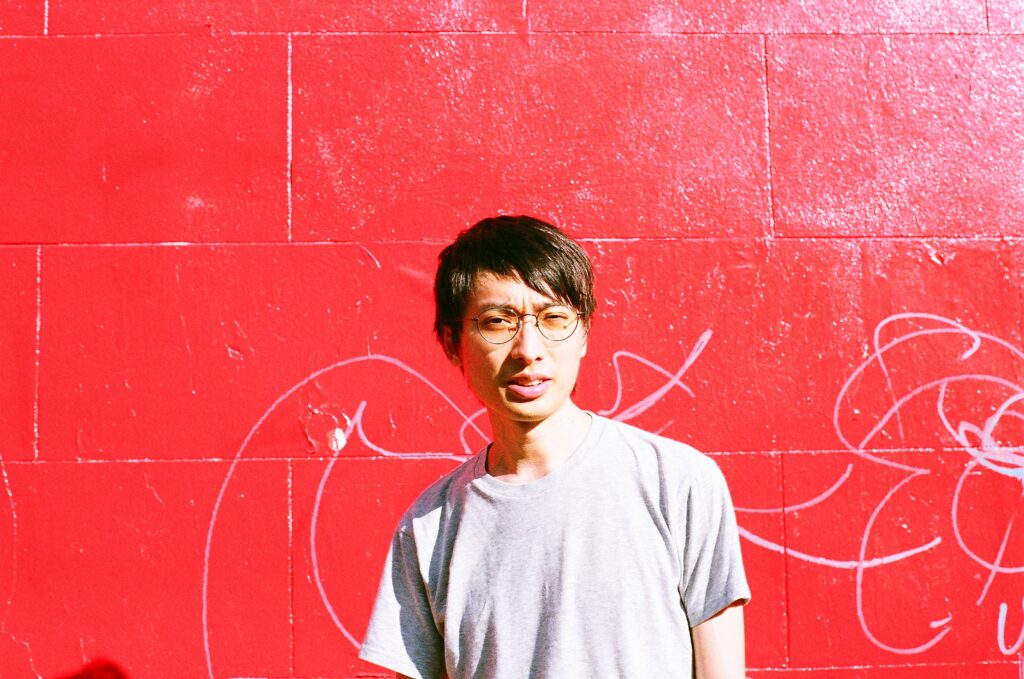 Premiere: Monolithic – It’s Okay To Feel That Way [Mineral Records]