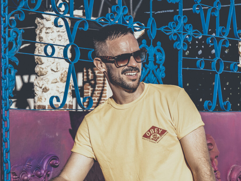 Magnetic Mix 122: Per QX