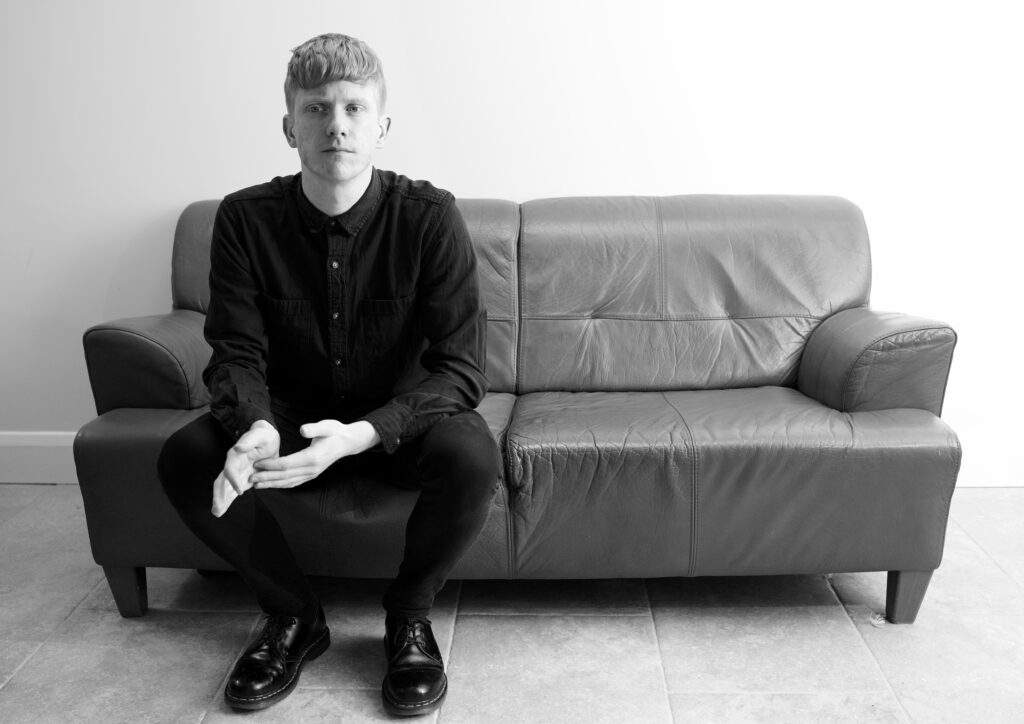 Magnetic Mix 049: Peter Ibbetson