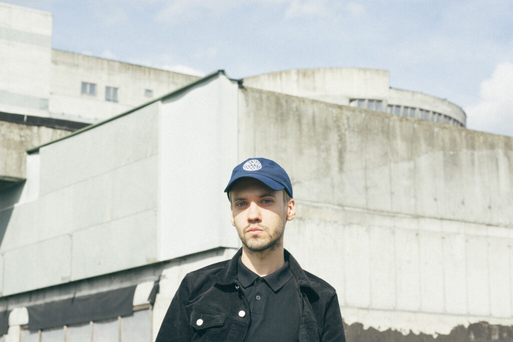 Magnetic Mix 083: Earth Trax