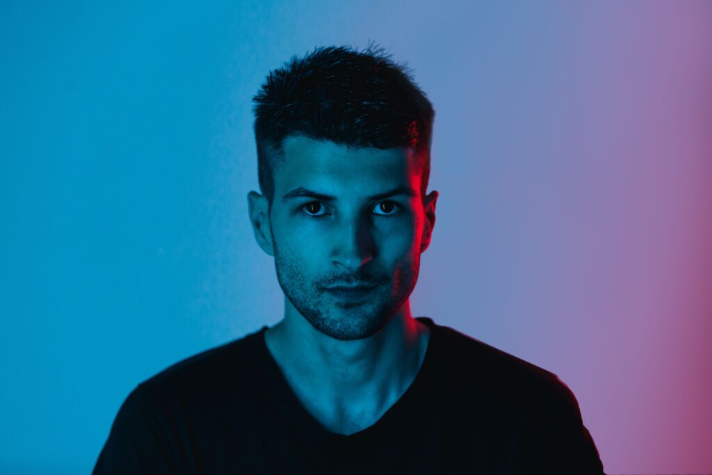 Premiere: Reblok – Keep Me High