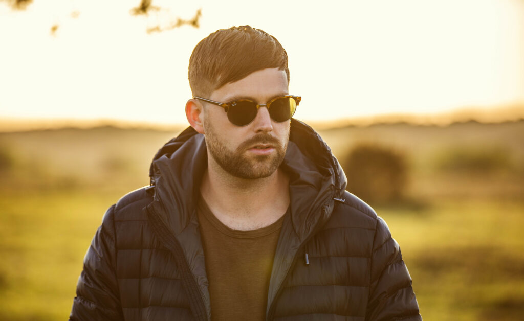 Premiere: Ronnie Spiteri Releases Atmospheric, Rolling Techno Cut ‘Influence’