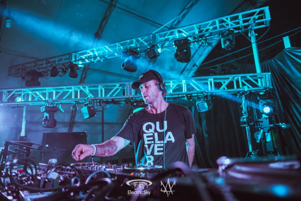 RUMPUS & Proper Vibe Share New G-House Track ‘Nightcrawlers’