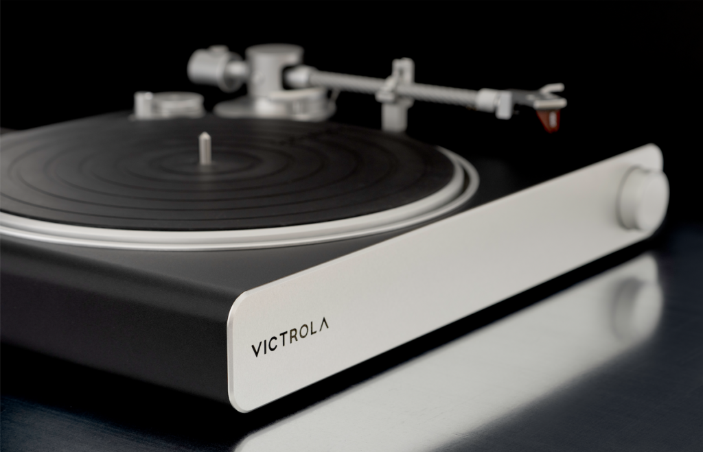Victrola Drops New Turntable That Works With Sonos