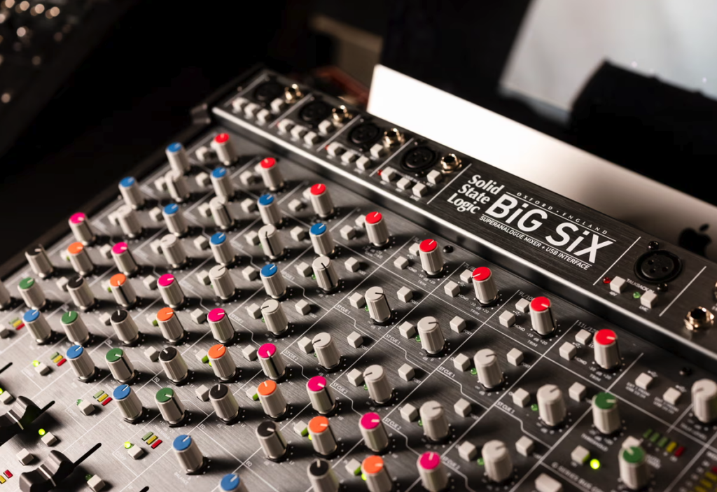 Lisa Bella Donna Transforms Synthesis with SSL’s BiG SiX in “Electronic Voyages”