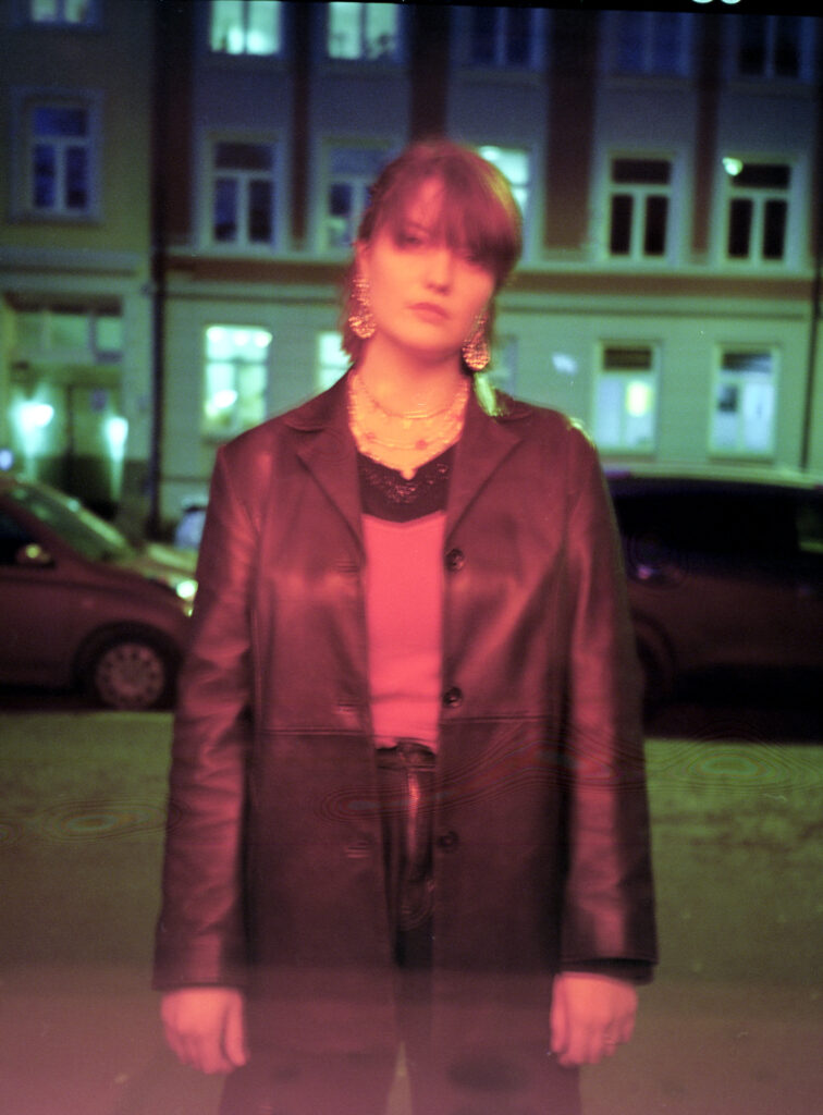 EP Review: Solå – Feel What I Feel