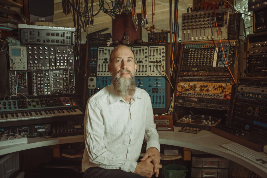 TIM LOVE LEE CELEBRATES THE 25TH ANNIVERSARY OF HIS GROUNDBREAKING ALBUM – CONFESSIONS OF A SELECTOR