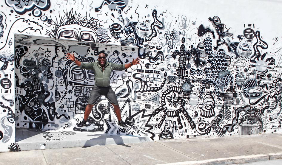 Watch: Maintaining High Standards. Magnetic Chats with Techno Legend, Carl Cox