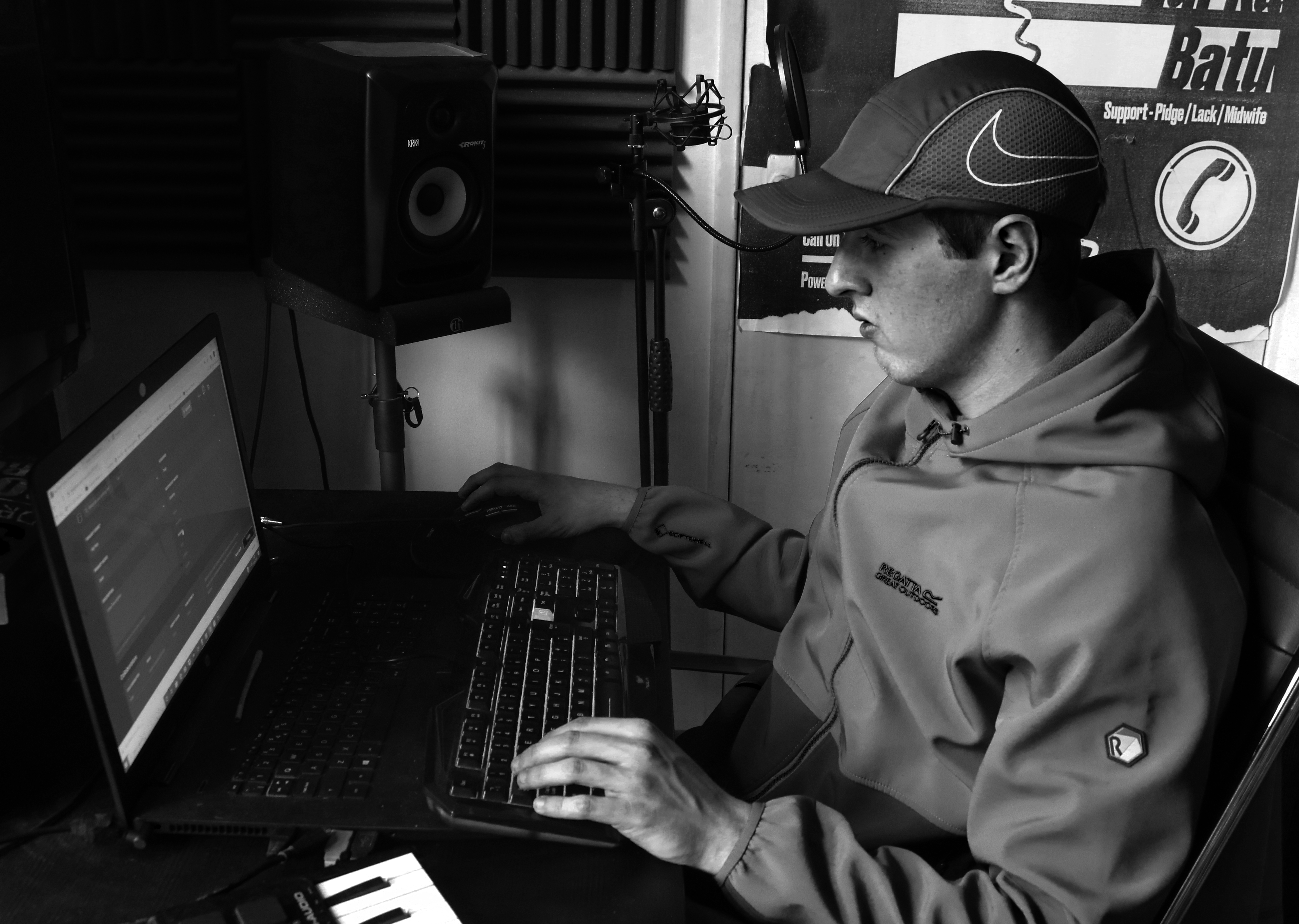 Premiere: Tubz – 80’s FELLA (Chameleon Audio)