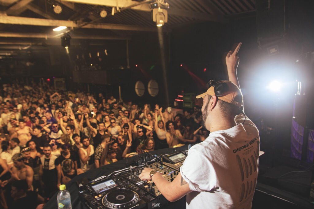 How It’s Made: Luciano Elvira’s ROMA