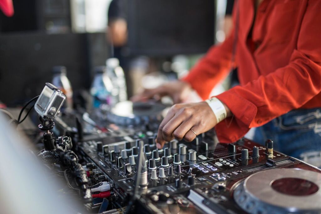 Artist Advice: Etiquette For Opening DJs