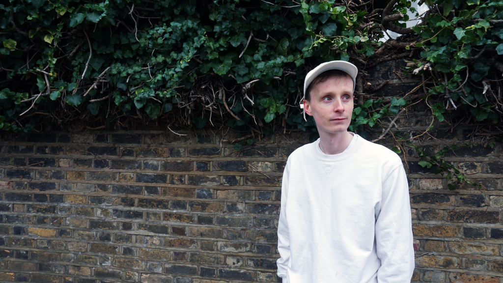 Rich Ellis explores soulful, melodic bliss in sun-drenched organic house “Circulate”