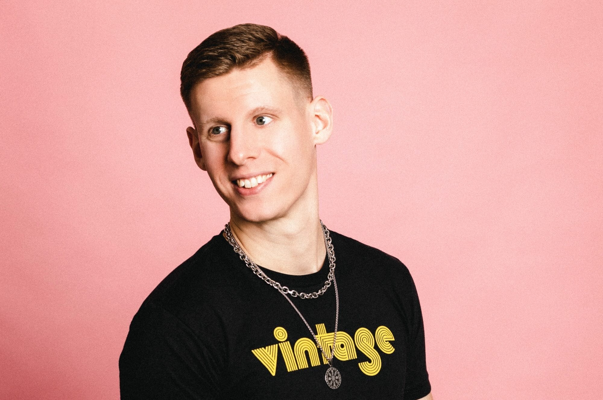 ‘Like That’ Marks BARKER’s Latest High-Energy Release in Bass House