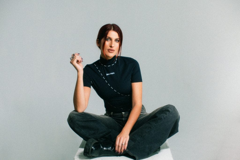 Chicago’s Azzecca Makes Factory 93 Debut with Cole Knight Remix