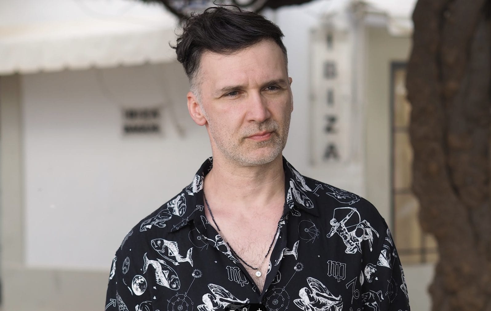 Distant Bays EP shows Greg Ochman in focused Organic House form