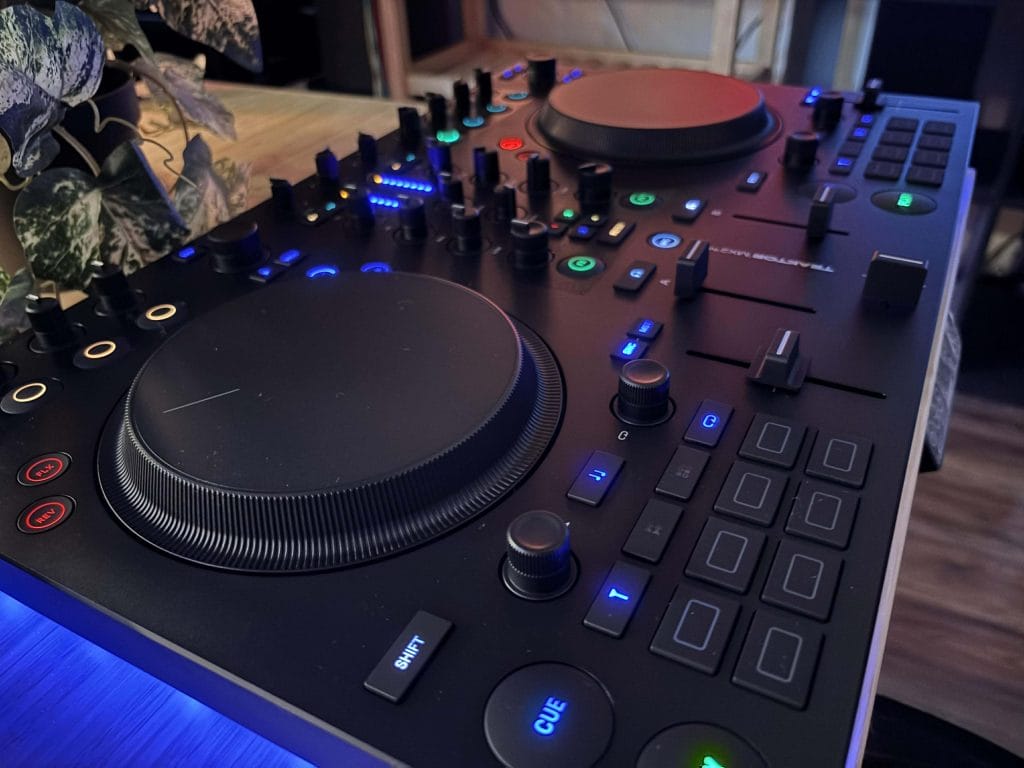 Native Instruments Traktor MX2 Review - An Editor's Choice