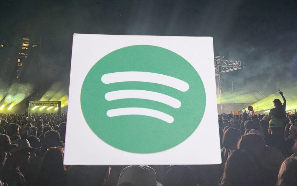 Learn The Essentials Of How Editorial and Algorithmic Playlists Impact Your Streaming Revenue