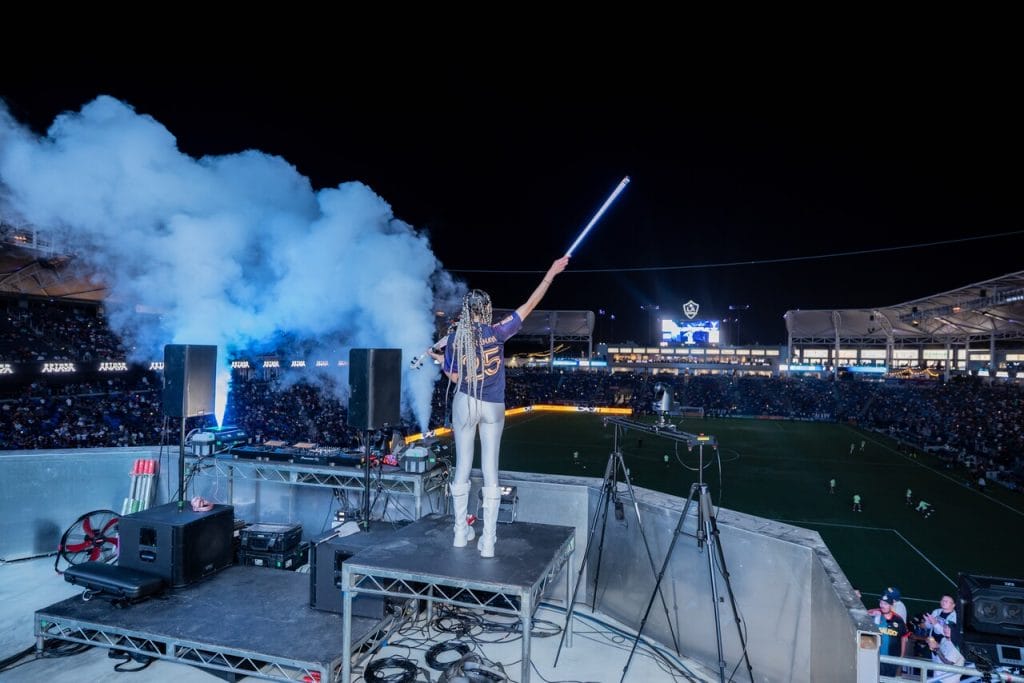 Push Play: How Esther Anaya Turns Duality Into Dance Fuel