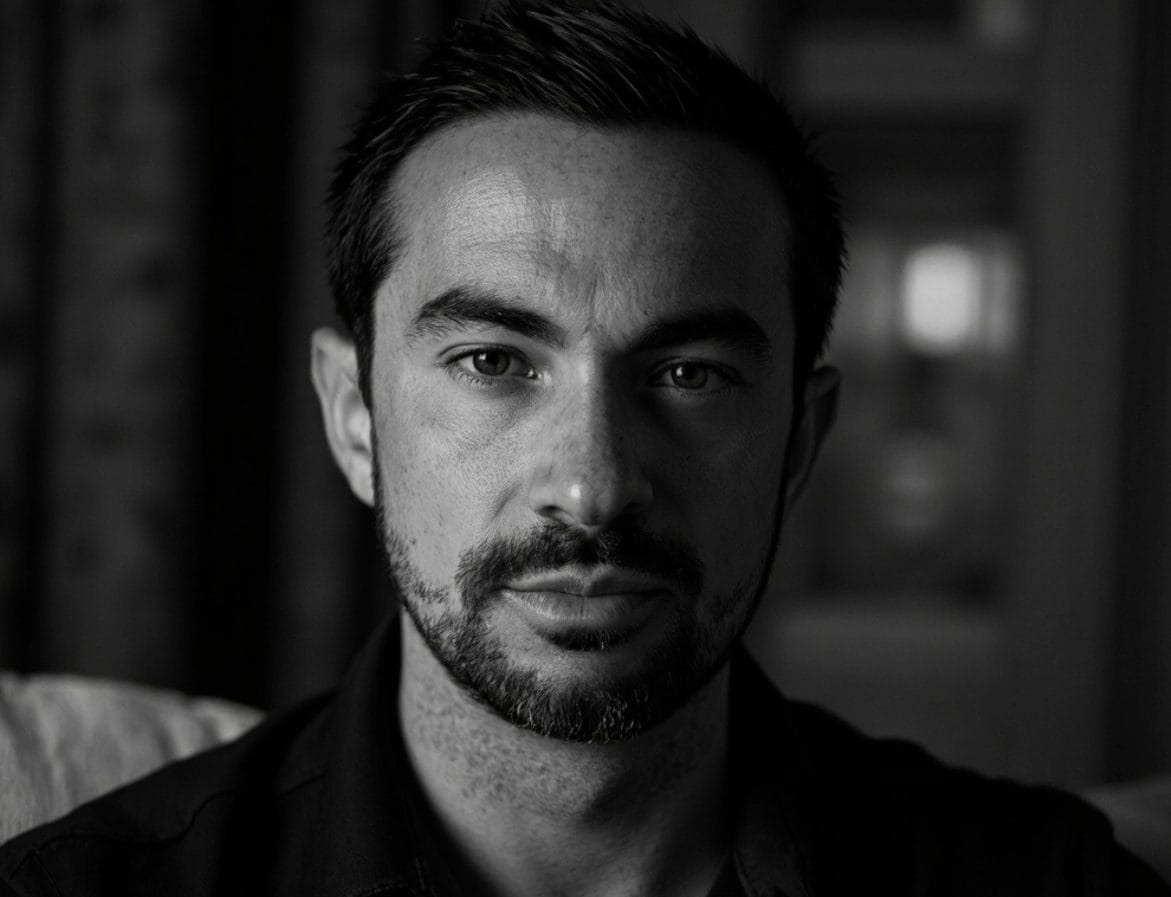 MYLAMINE Returns with “Come With Me (Stay)” on Electronic Brew