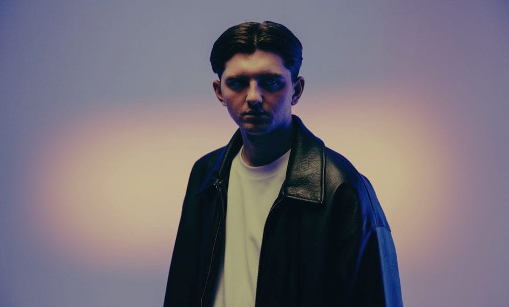 RILEY、「Falling Deep」リリースとオーセンティシティ、アイデンティティについて語る