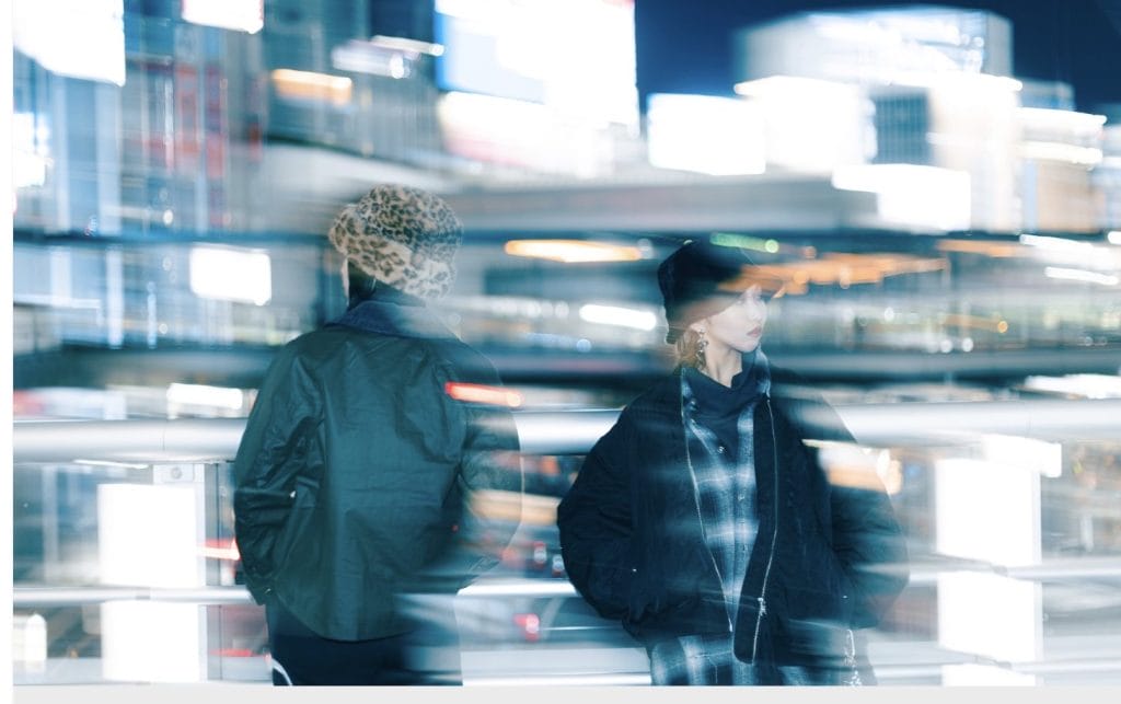 Betsuni Heiki」は強引さなく東京の深夜のような雰囲気を感じさせる