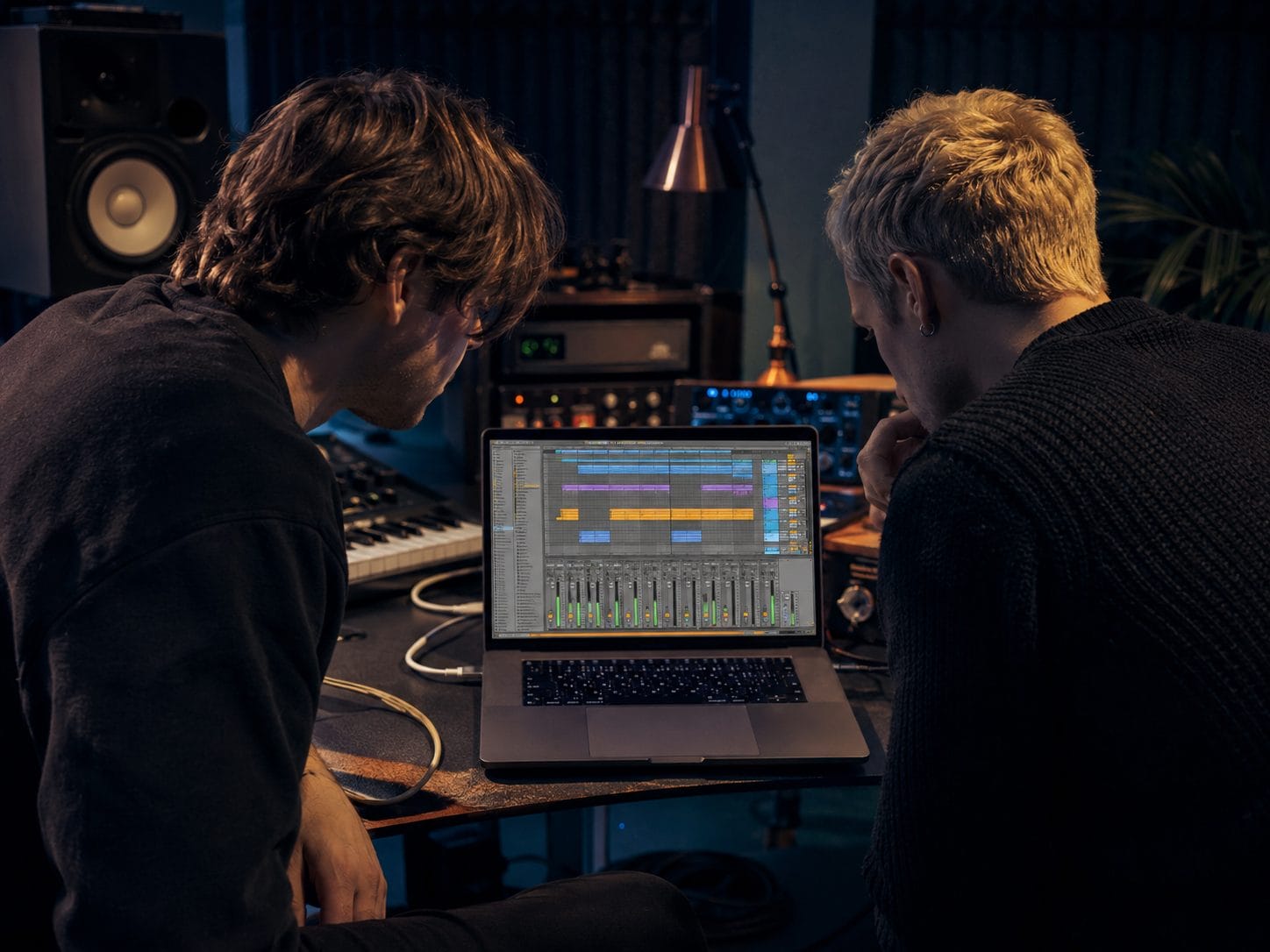 How To Make Music Like Radiohead: 11 Tips To Make Timeless Music Like Creep