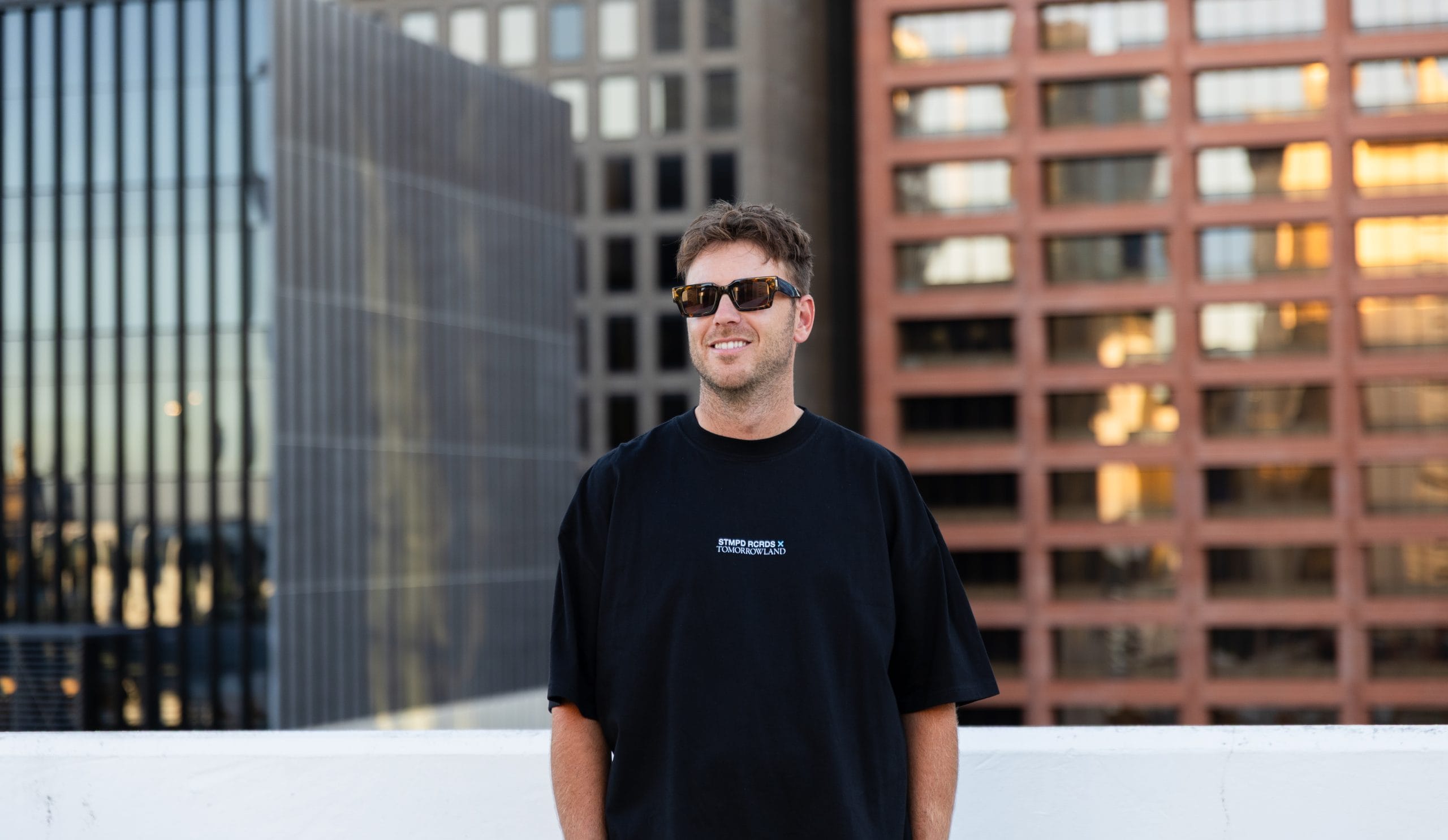 PREMIERE: Mat Frank – Anxious